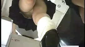 امرأة في السراويل ال ...