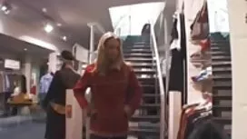 الحمار لها زوجة الدج ...