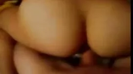 تقبيل صديقته مع سكس  ...