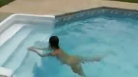 السرطان صديقها جعل ا ...
