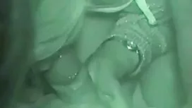 لعق في الحمام. مترجم ...