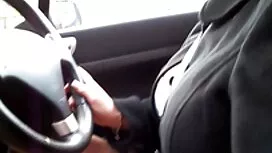 إنها تغازل. سيكس جدي ...