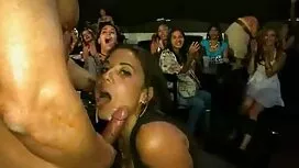 امرأة مع سكس امهات ج ...