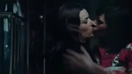 اثنين سيسي ، والمال. ...